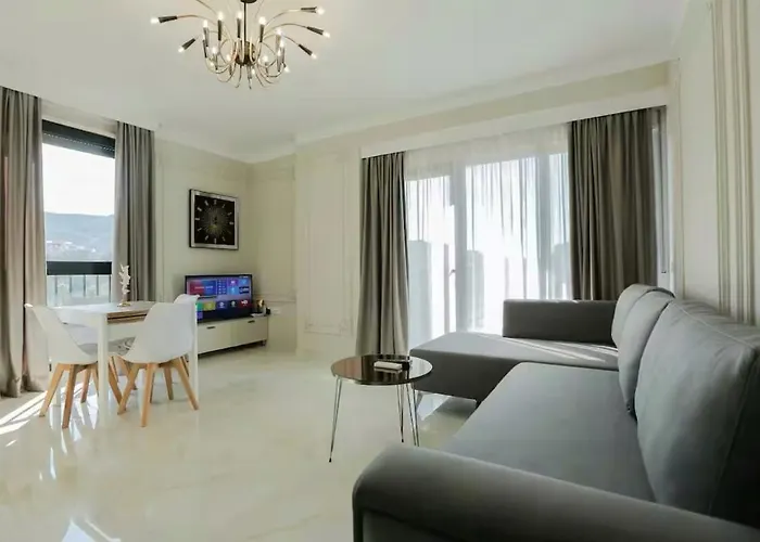 Apartament Hideaways 2 , Stunning View & Luxury *